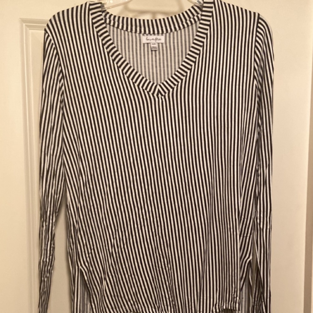 Tie front top